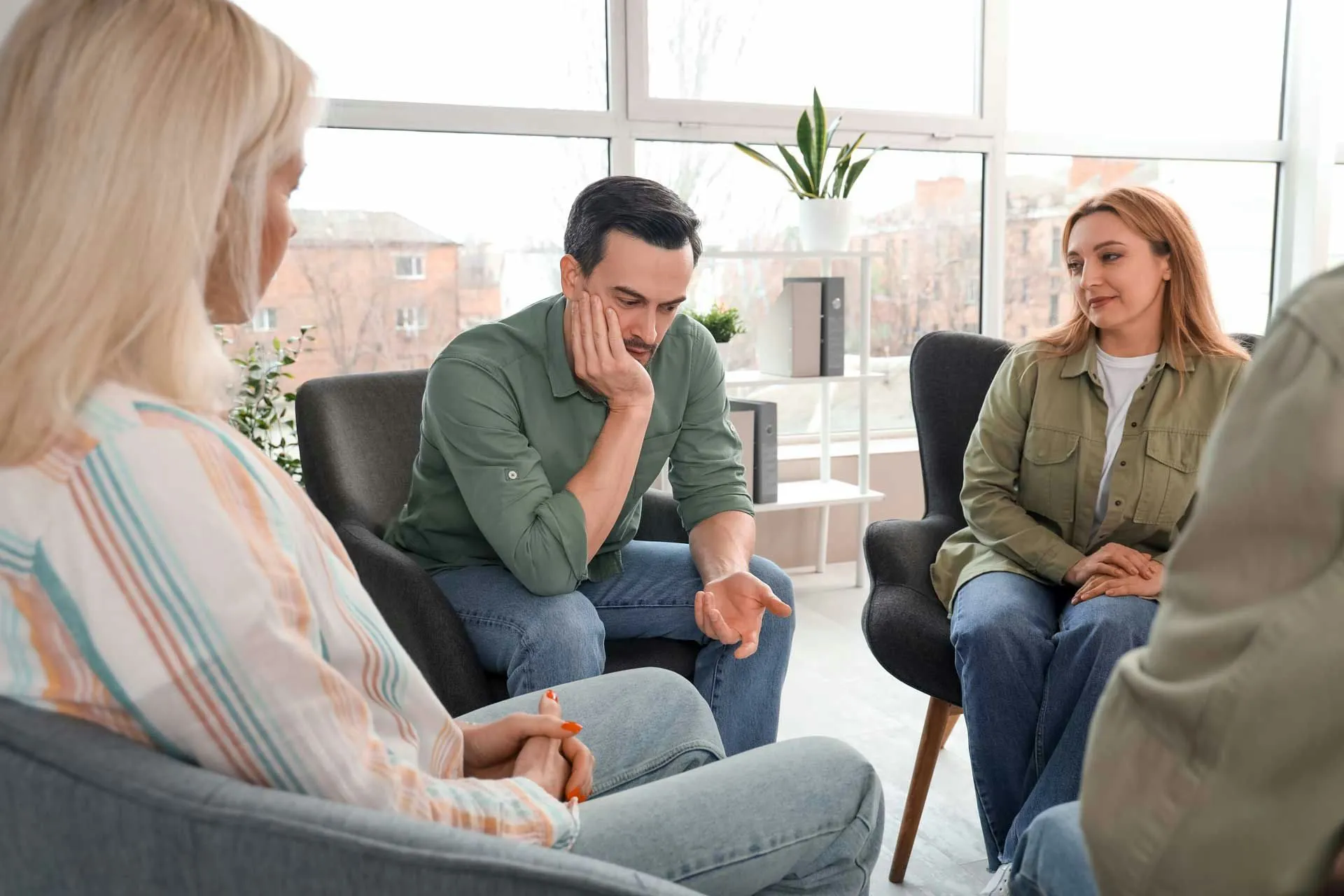 BPD vs. Bipolar: Understanding the Crucial Differences in Mood and Emotion